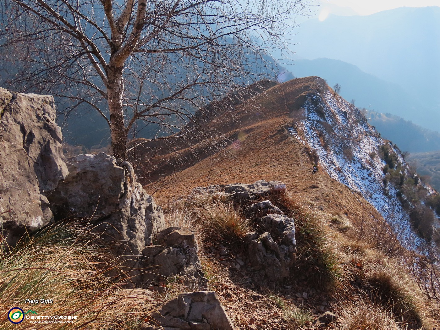 27 Dall'anticima alla cima ...rampatina finale !.JPG